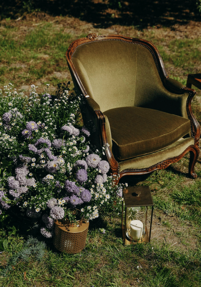 mariage, mariage sur annecy, mariage chic, mariage tendance, mariage sur-mesure, mariage haut de gamme, mariage au bord du lac, lac d annecy, annecy, mariage dans un chateau, mariage dans un palace, Jeanne Pons, Atelier Jeanne Pons, Sophie Ughetto, coeur d’artichaut, envies d’exceptions, dds events wedding planter, Prune wedding, hedhera, shades waves, Julie Malherbe, Leonie leplaideur, despinoy wedding, Annecy wedding  Annecy, château de Duingt, Chateau de Menthon, Palace de Menthon, Palace d’Annecy, l’impérial Palace, abbaye de Talloires, Le Galinier, Domaine de Patras, Manali Lodge,