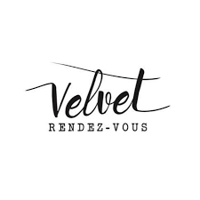 velvet, mobiliers, mobilier mariage, location mobilier, location mobilier de mariage, pour mariages, tables, chaises, arche, hotel, tentes, abris mariage, en cas de pluie, prestataires de mariage, annecy, haute savoie