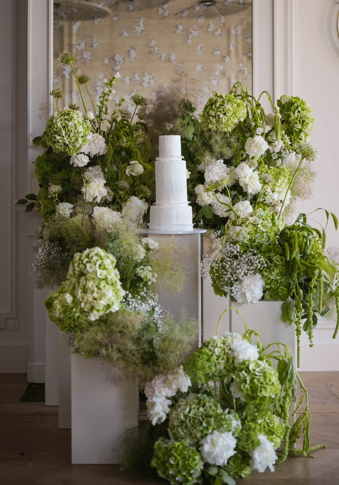 mariage, mariage sur annecy, mariage chic, mariage tendance, mariage sur-mesure, mariage haut de gamme, mariage au bord du lac, lac d annecy, annecy, mariage dans un chateau, mariage dans un palace, Jeanne Pons, Atelier Jeanne Pons, Sophie Ughetto, coeur d’artichaut, envies d’exceptions, dds events wedding planter, Prune wedding, hedhera, shades waves, Julie Malherbe, Leonie leplaideur, despinoy wedding, Annecy wedding  Annecy, château de Duingt, Chateau de Menthon, Palace de Menthon, Palace d’Annecy, l’impérial Palace, abbaye de Talloires, Le Galinier, Domaine de Patras, Manali Lodge,